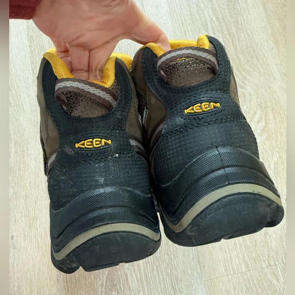 Keen mens Pittsburg energy waterproof utility work boots size 9.5